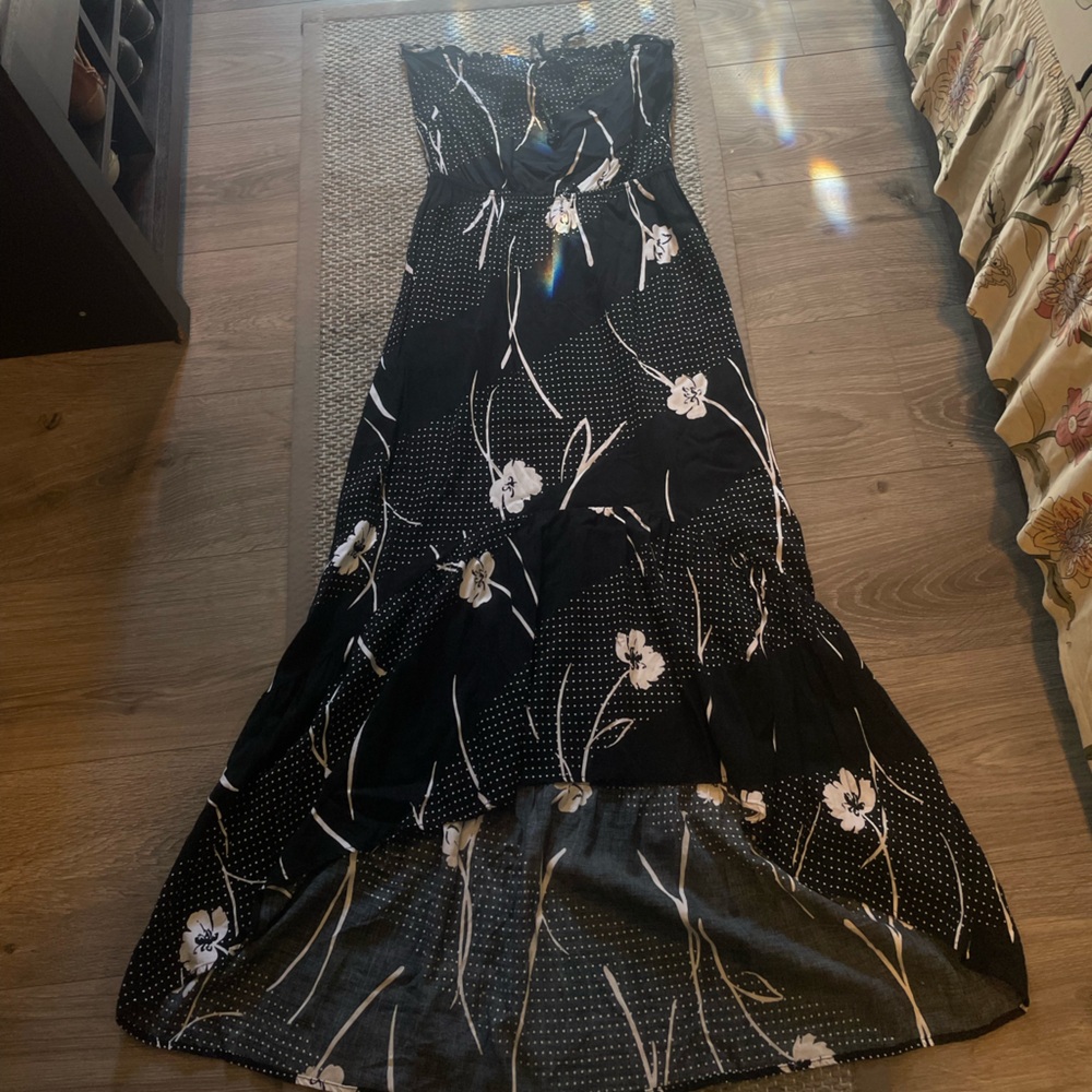 Mimi Chica Black and White Ruched Midi Dress